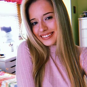 Meet your Posher, Leah